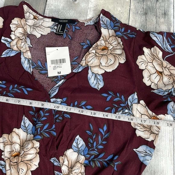 NWT Forever 21 Floral Print Dress. Elastic Waist With Belt. Bell Sleeves. Size M - Picture 7 of 11